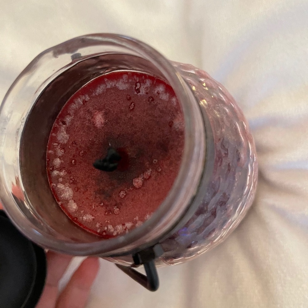 Cinnamon apple candle
